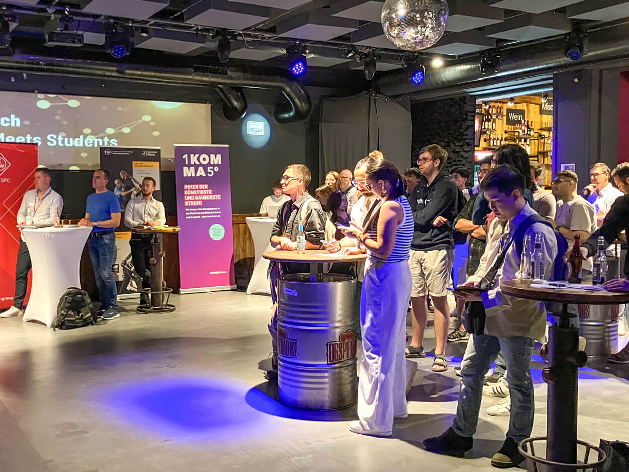 IT-Tech-Treffen zwischen Studierenden und Unternehmen